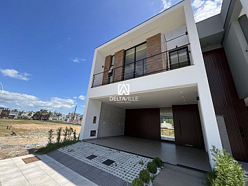 CASA NO BLUE CONDOMINIO CLUBE